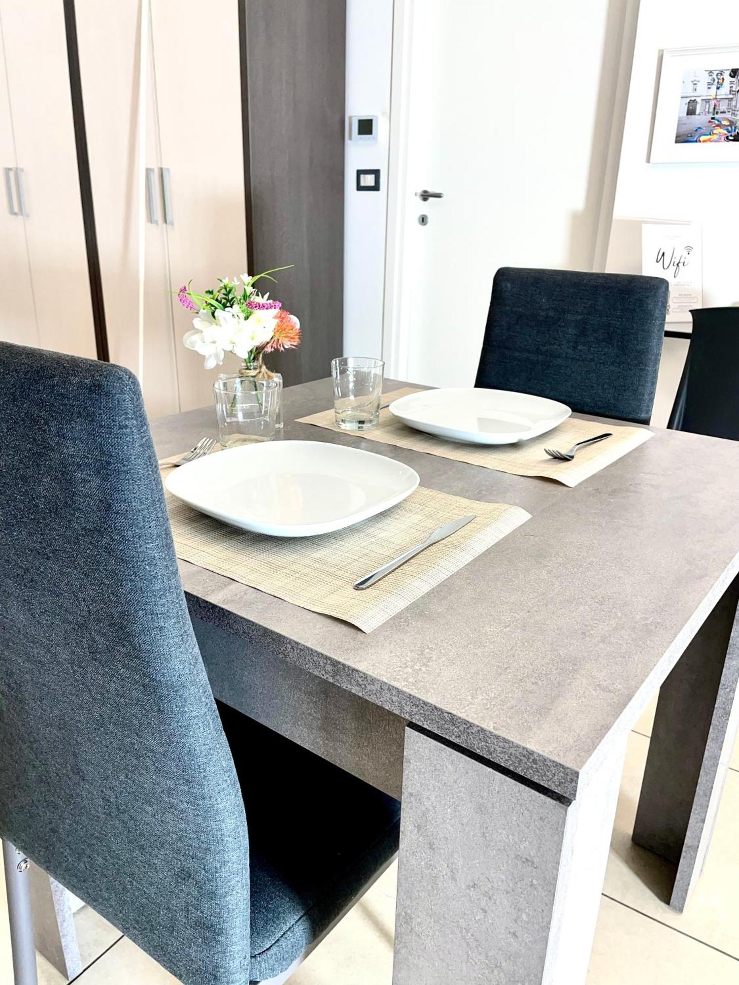 Toret Vanchiglia Studio Apartment Torino Kültér fotó