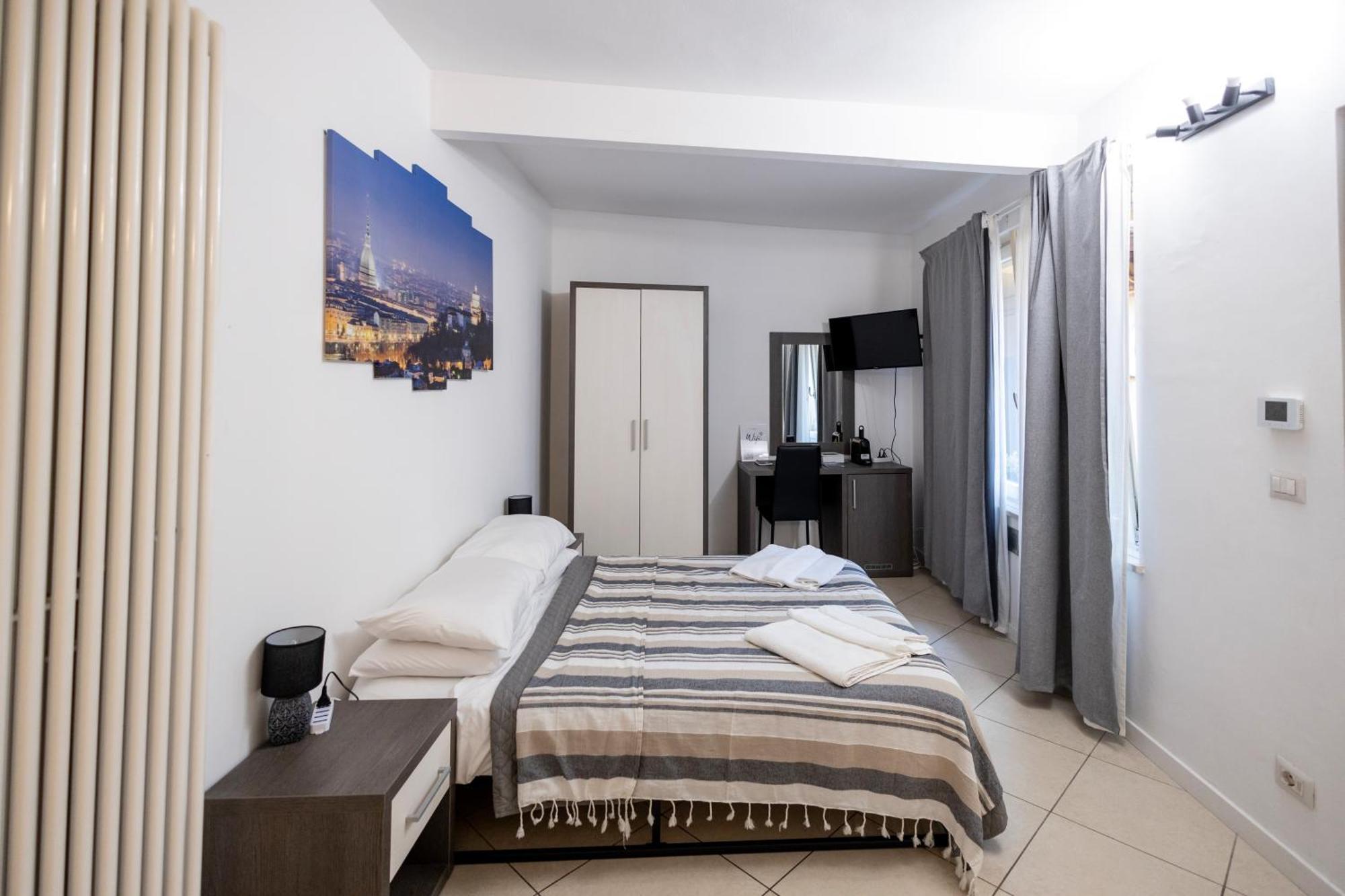 Toret Vanchiglia Studio Apartment Torino Kültér fotó