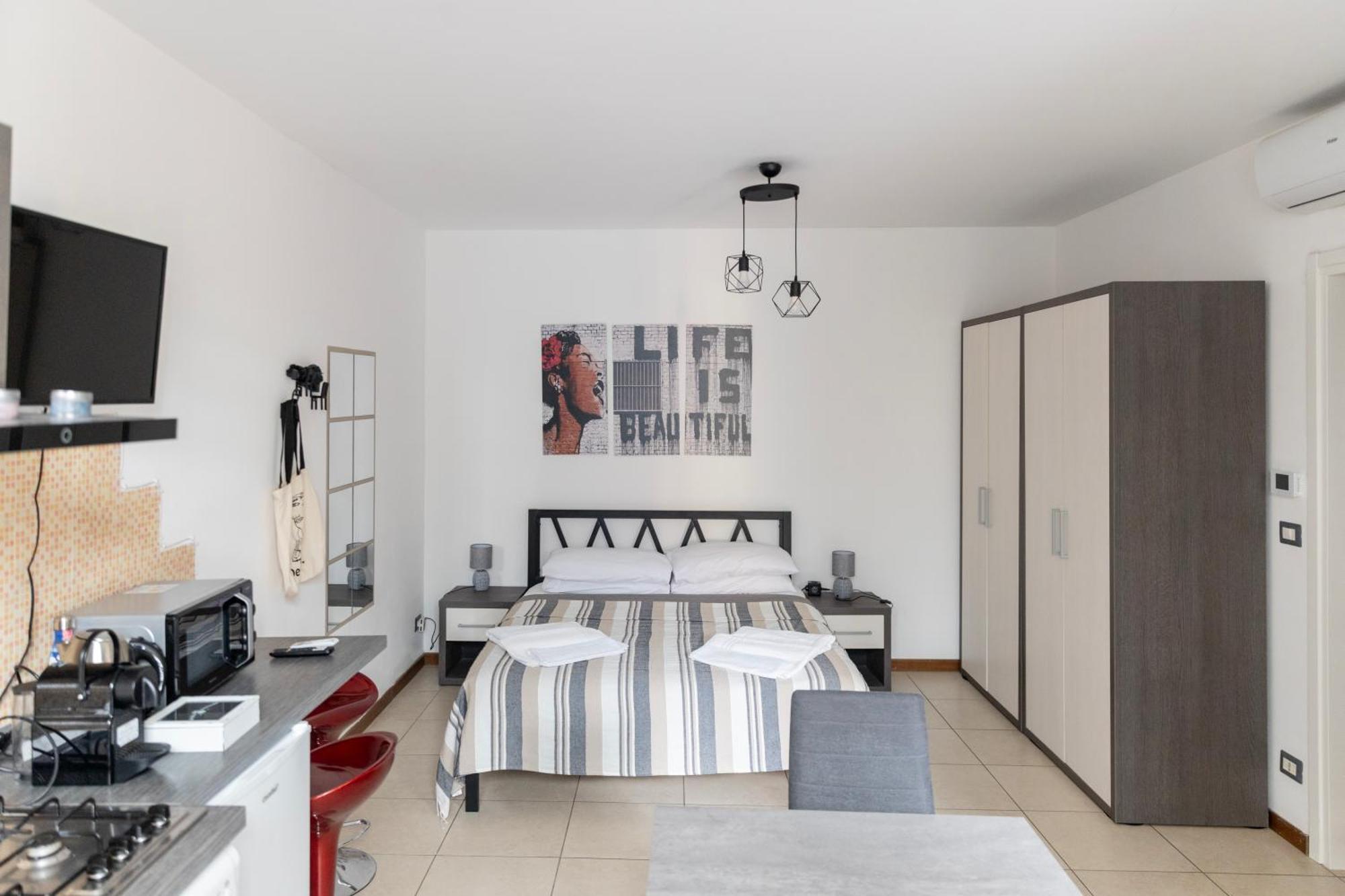 Toret Vanchiglia Studio Apartment Torino Kültér fotó