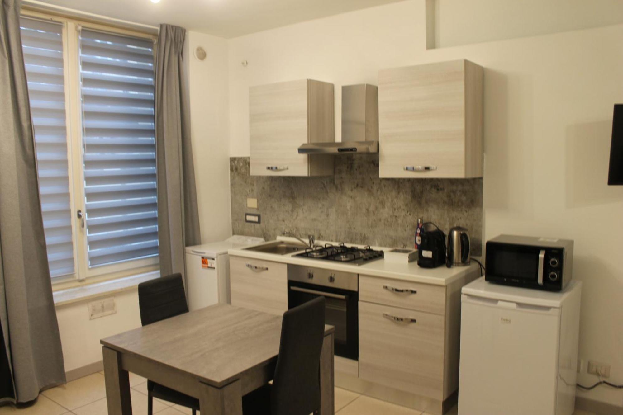 Toret Vanchiglia Studio Apartment Torino Kültér fotó